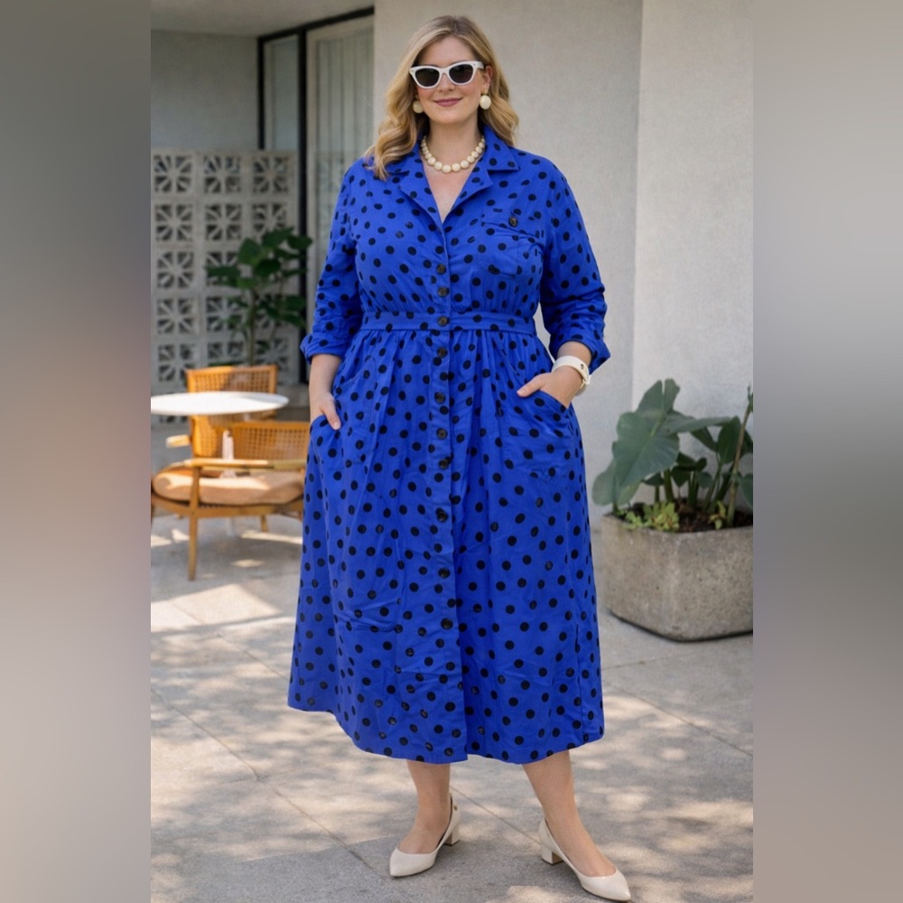 Vintage Y2K Leslie Fay Collection Blue Polka Dot Belted Midi
Shirt Dress Size 14